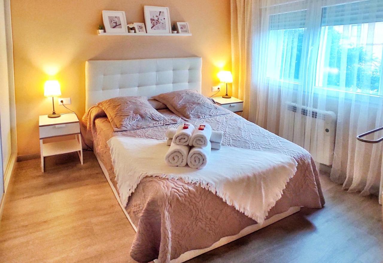 Casa En Cortinan Lägenhet Bergondo Exteriör bild