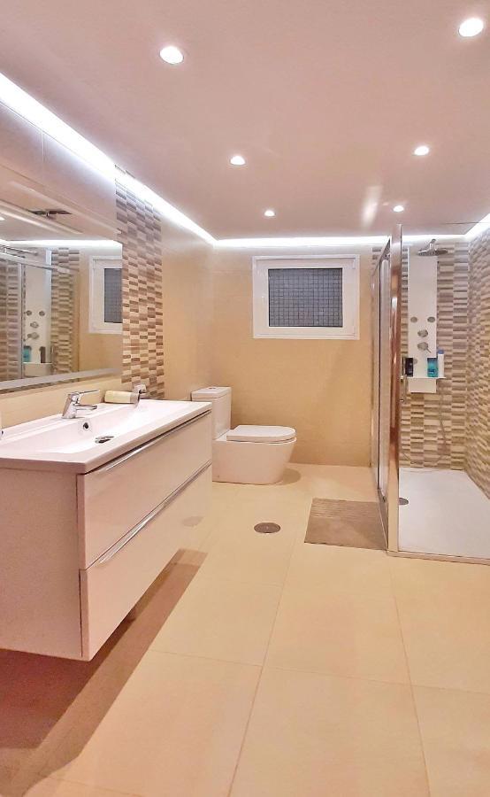 Casa En Cortinan Lägenhet Bergondo Exteriör bild